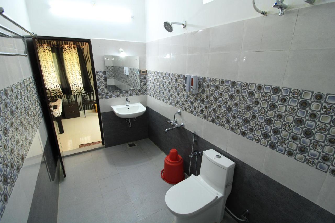 Orange Orchid 6Bhk Private Pool Villa Marakkānam Exterior photo